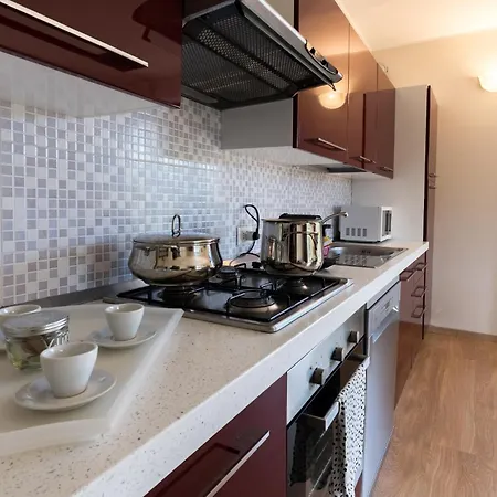 Casa Elsa - D'orta Апартаменты Орта-Сан-Джулио