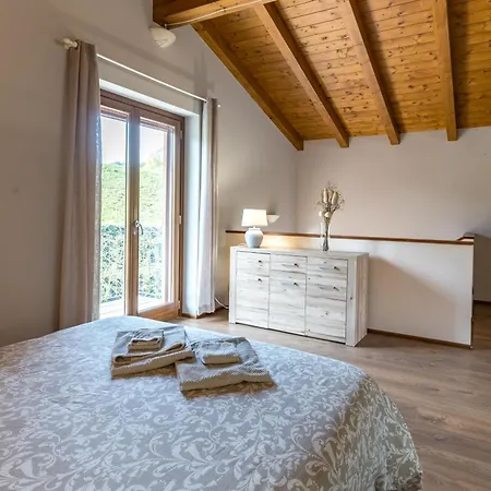 Casa Elsa - D'orta Орта-Сан-Джулио